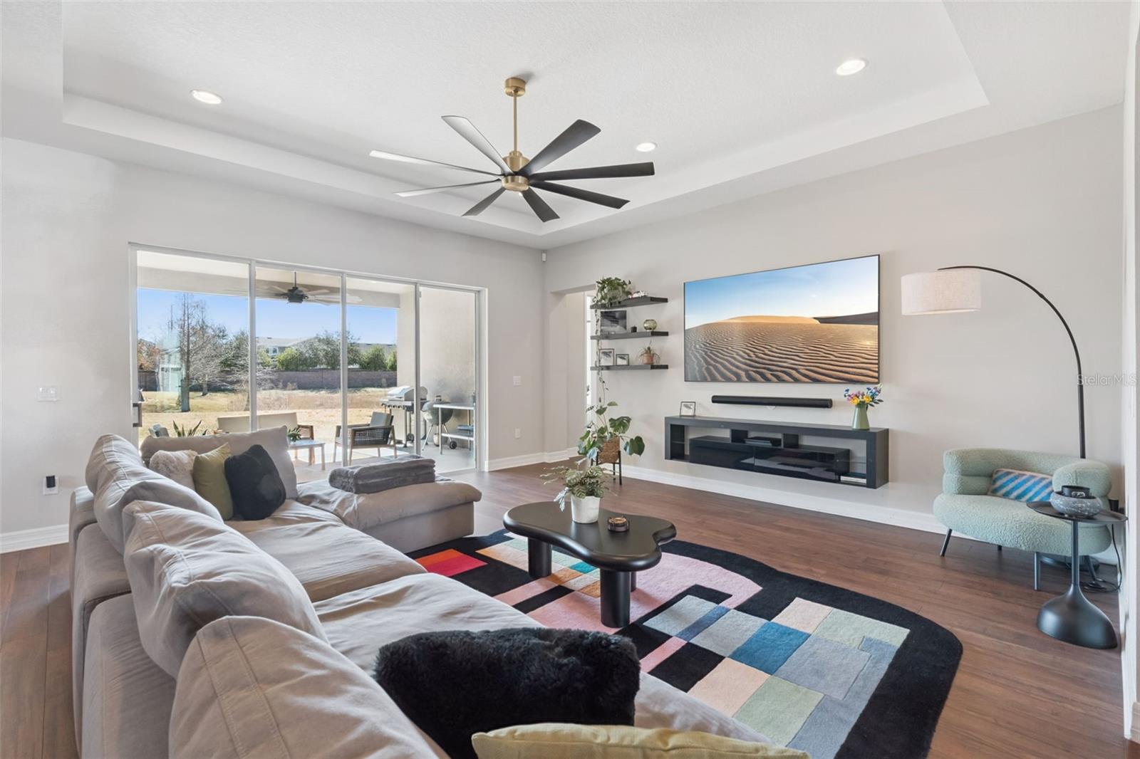 Image 14 of 66 For 14872 Winkfield Court