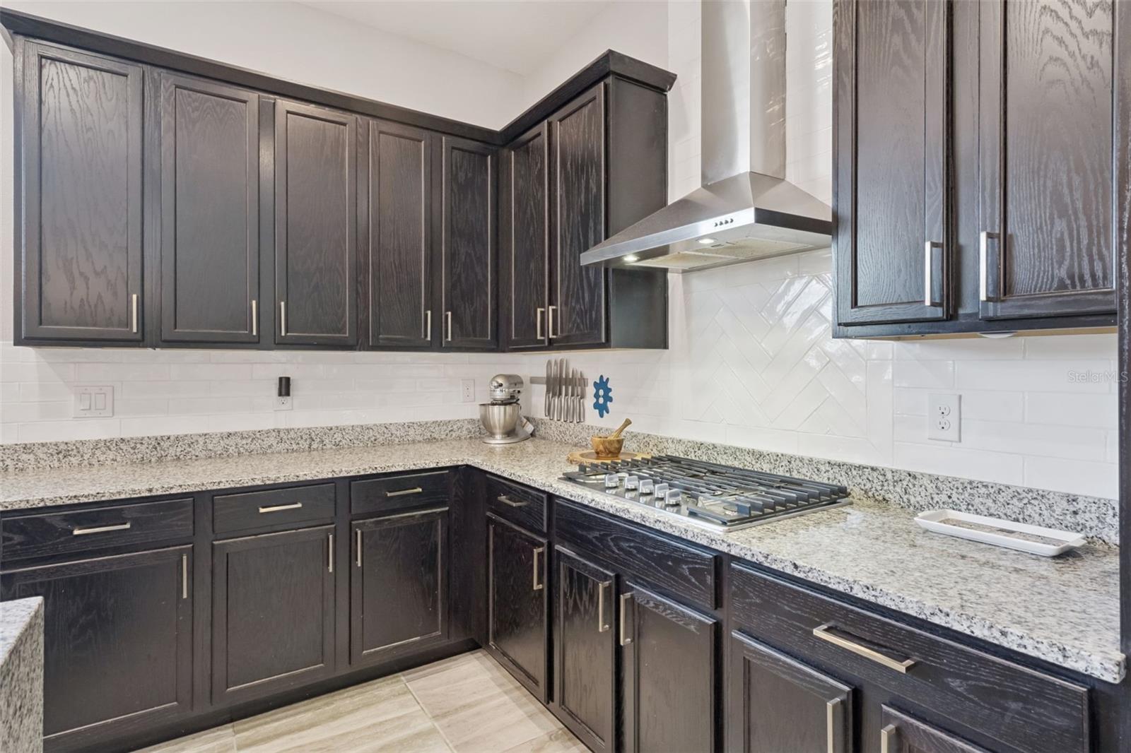 Image 23 of 66 For 14872 Winkfield Court