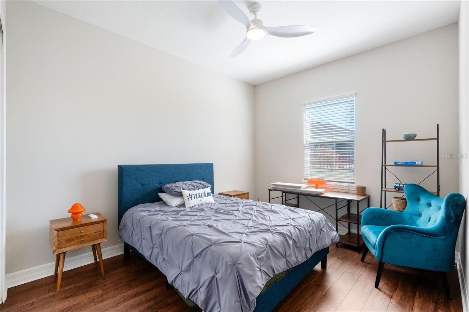 Image 31 of 66 For 14872 Winkfield Court