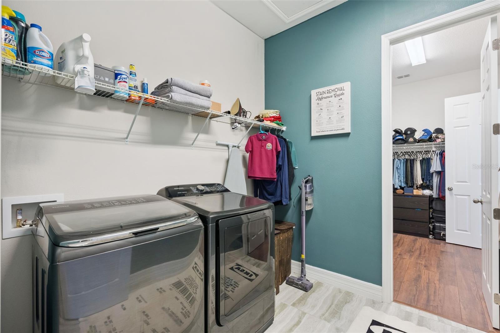 Image 41 of 66 For 14872 Winkfield Court