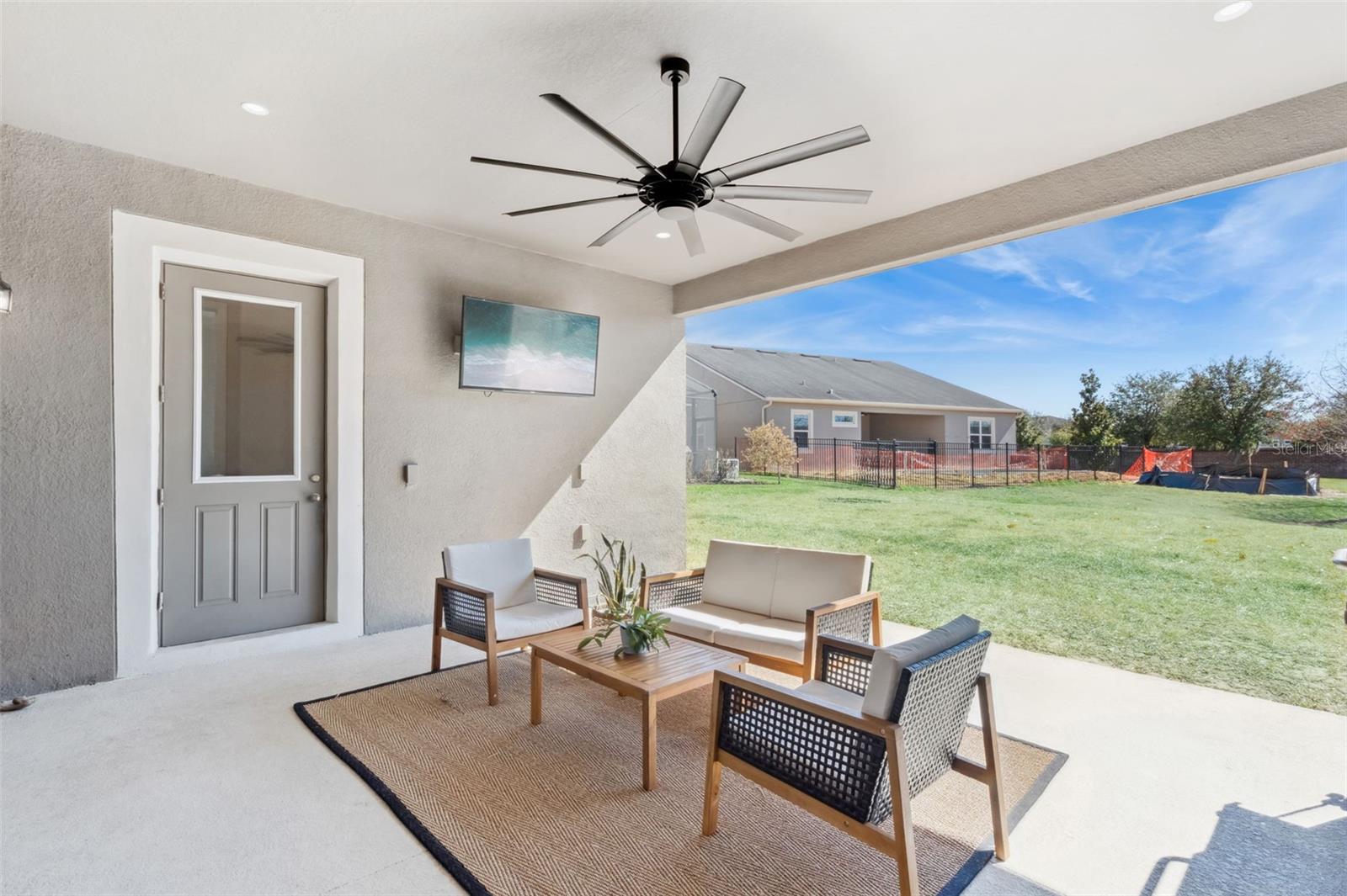 Image 45 of 66 For 14872 Winkfield Court