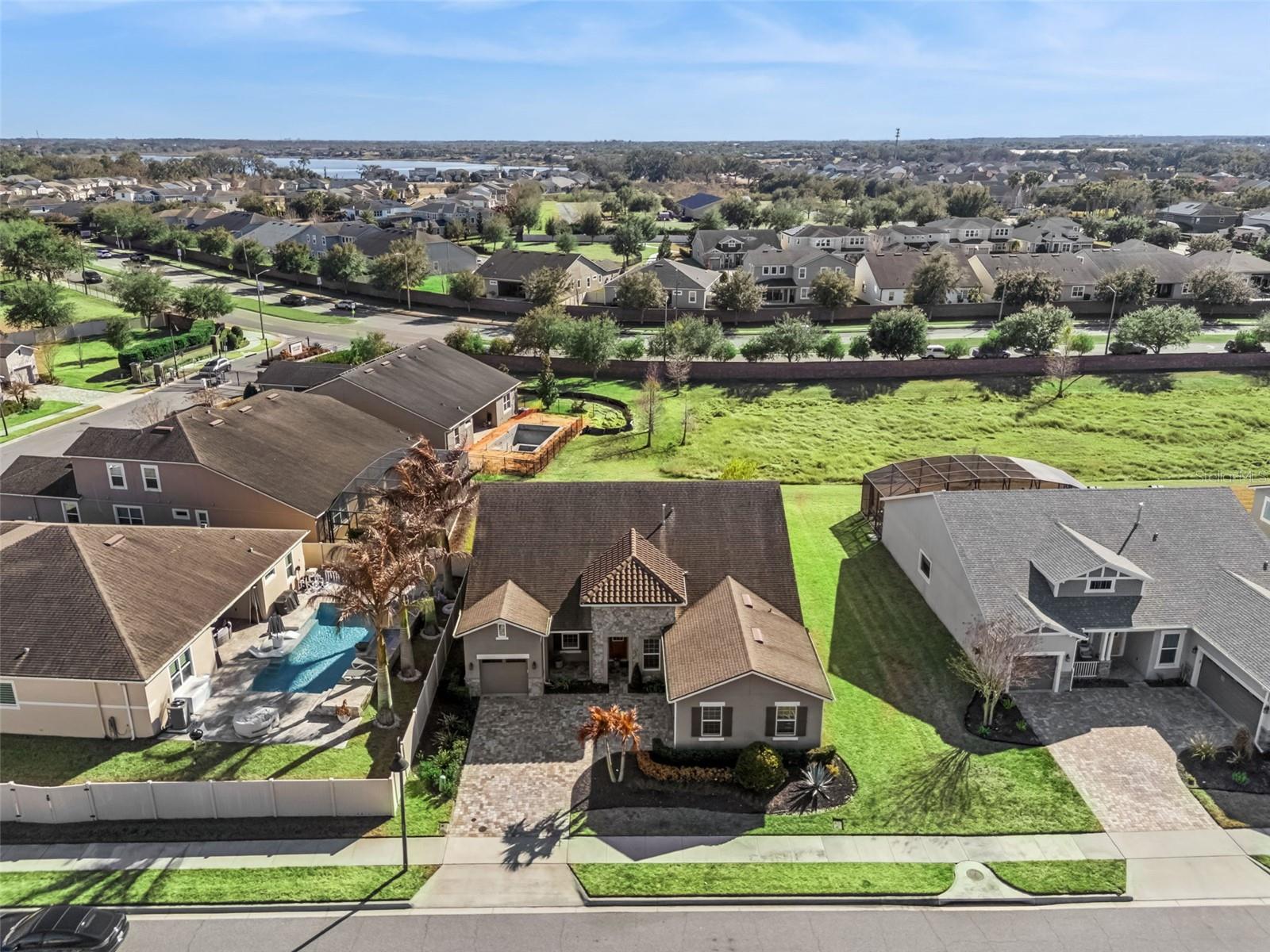 Image 52 of 66 For 14872 Winkfield Court