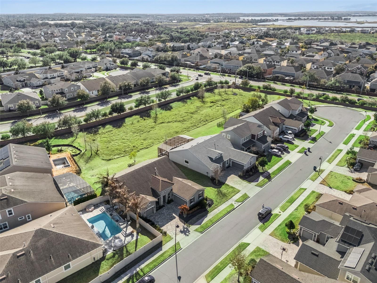 Image 63 of 66 For 14872 Winkfield Court