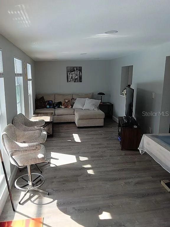 Image 7 of 45 For 758 Buffalo Road