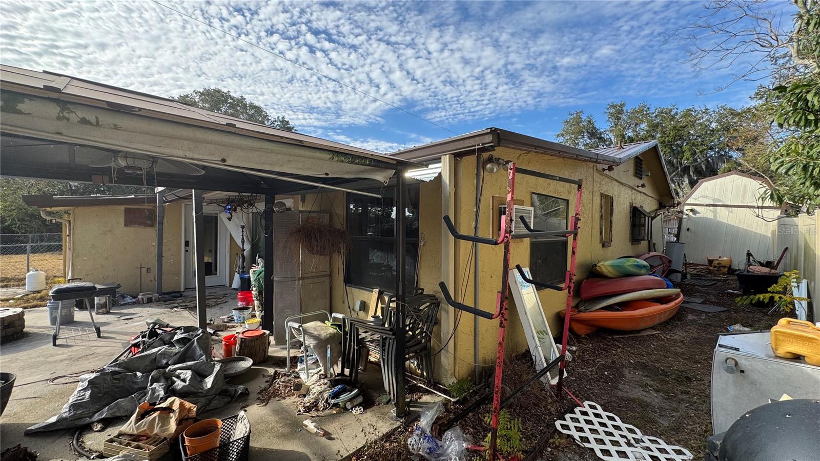 Listing photo id 17 for 5290 Circle Drive