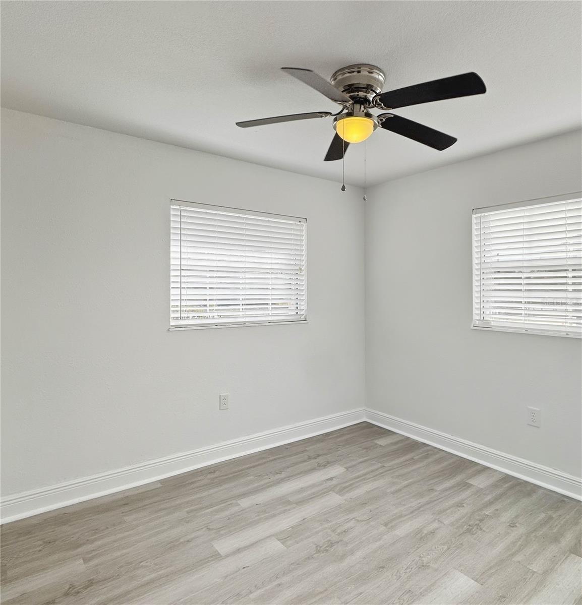 Image 16 of 31 For 2349 Lisa Street