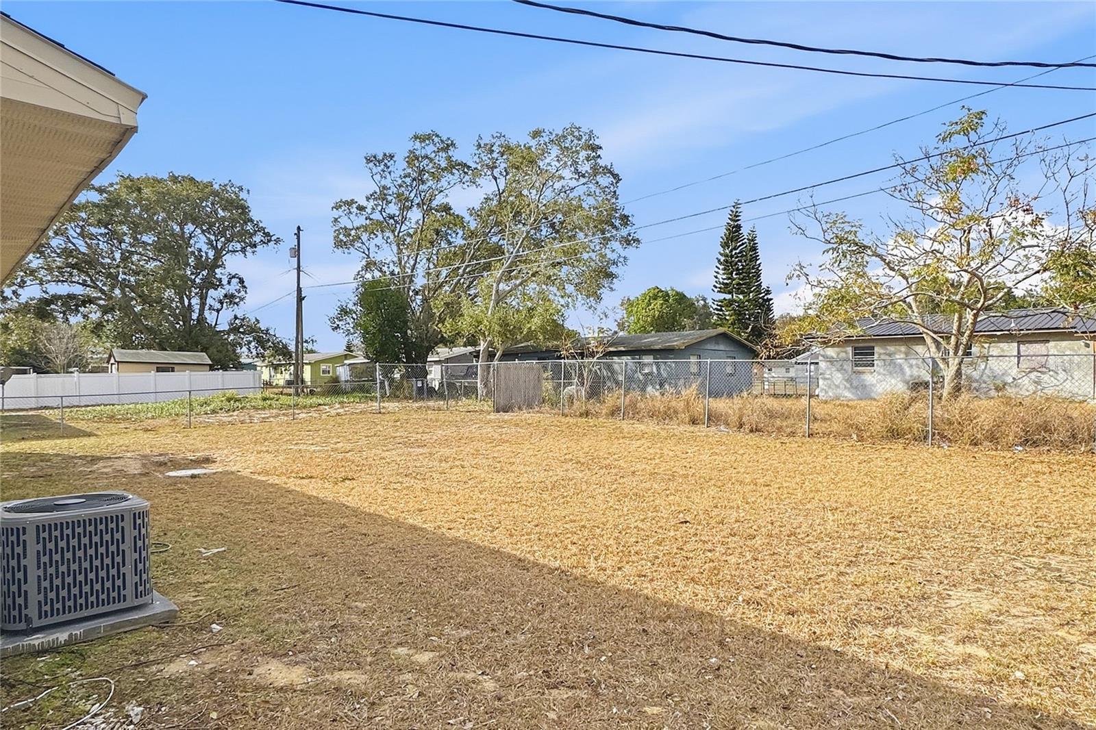 Image 22 of 31 For 2349 Lisa Street