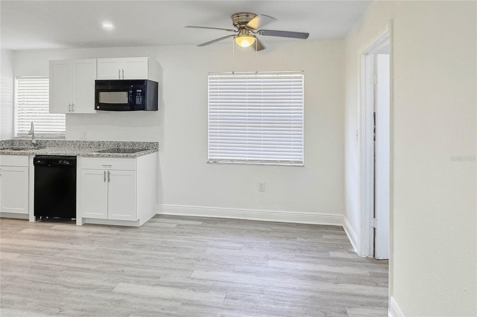 Image 6 of 31 For 2349 Lisa Street