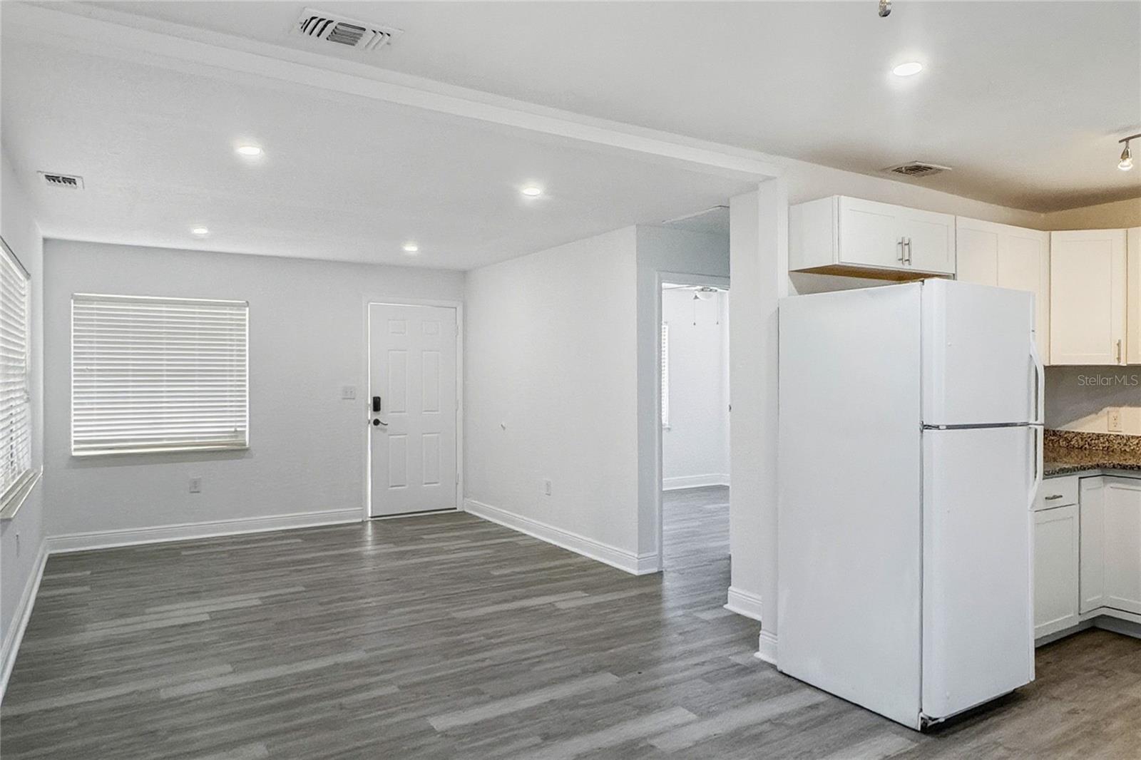 Image 7 of 31 For 2349 Lisa Street