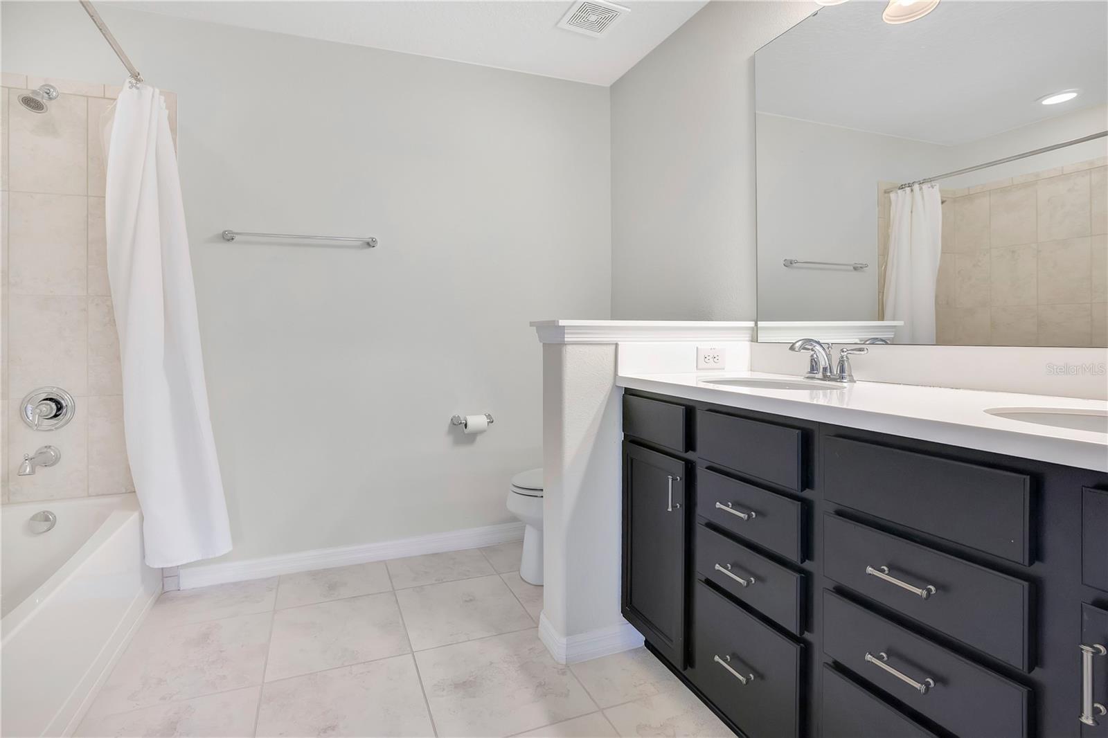 Image 24 of 45 For 7231 Duxbury Lane