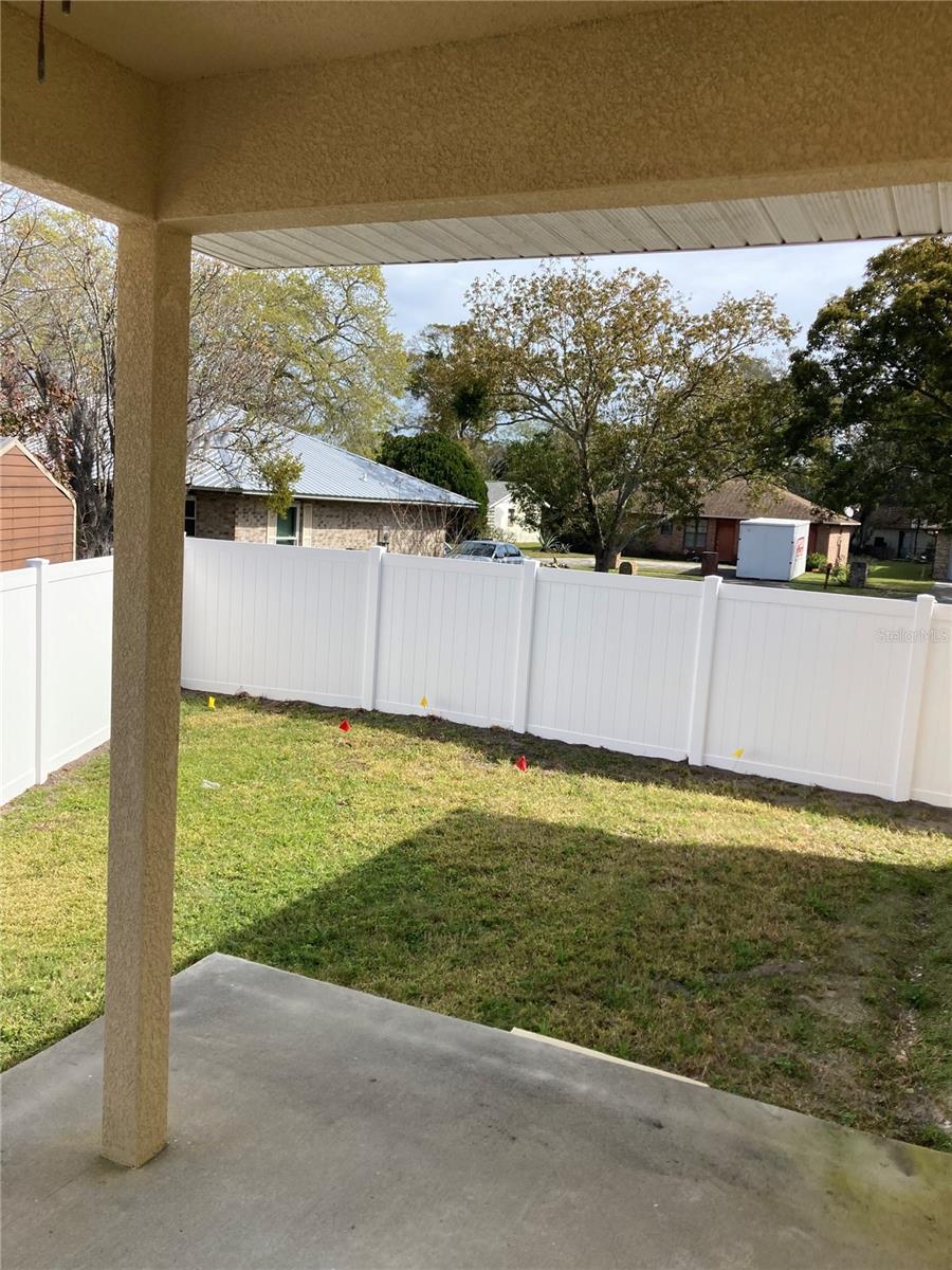 Image 14 of 18 For 925 Lora Street