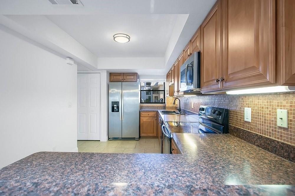 Image 12 of 35 For 325 Tangle Run Boulevard 1113