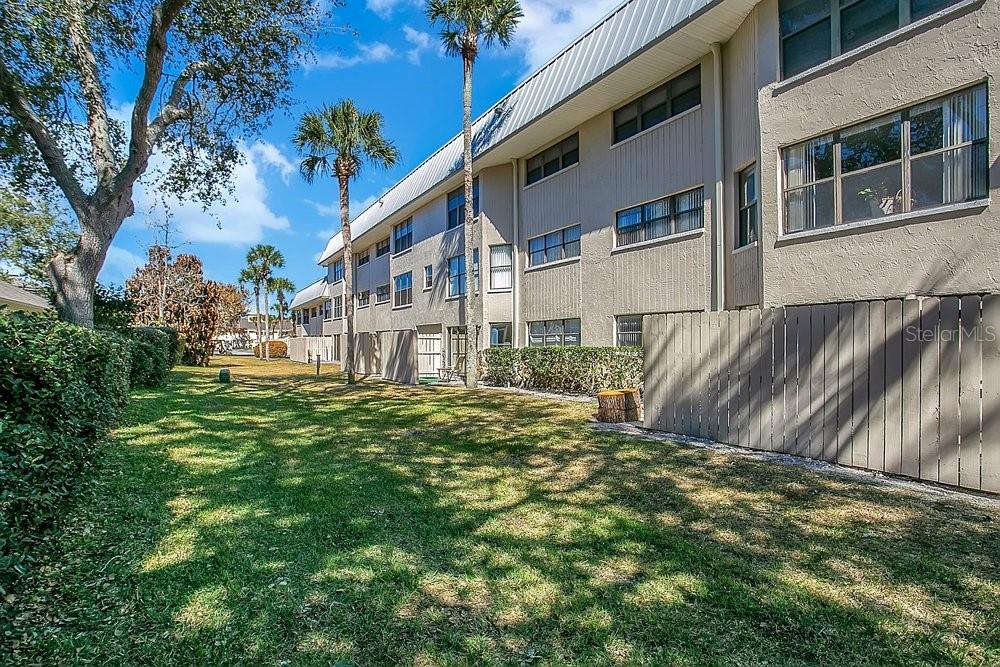 Image 25 of 35 For 325 Tangle Run Boulevard 1113