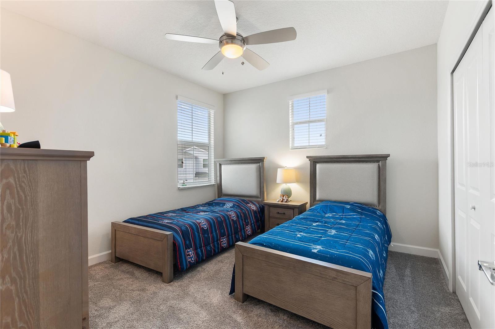 Image 32 of 63 For 2937 Theme Street