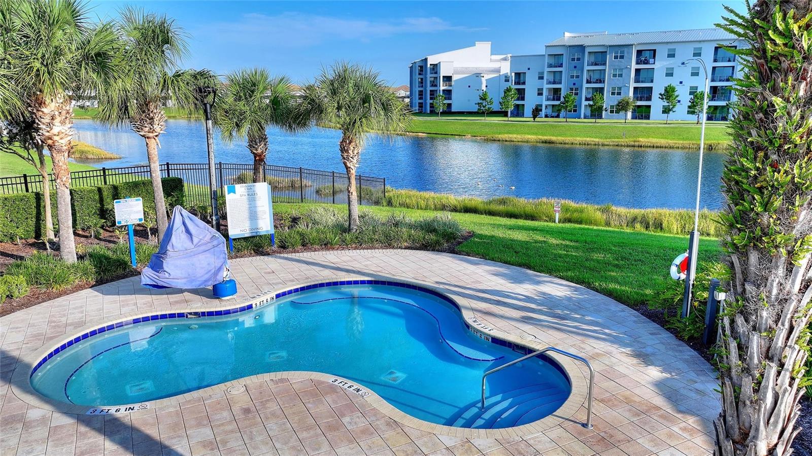 Image 57 of 63 For 2937 Theme Street