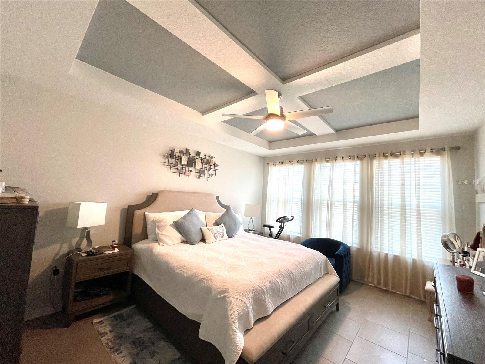 Image 4 of 24 For 7035 Oxbow Road