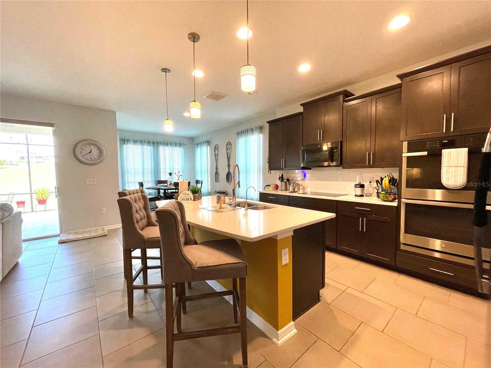 Image 8 of 24 For 7035 Oxbow Road