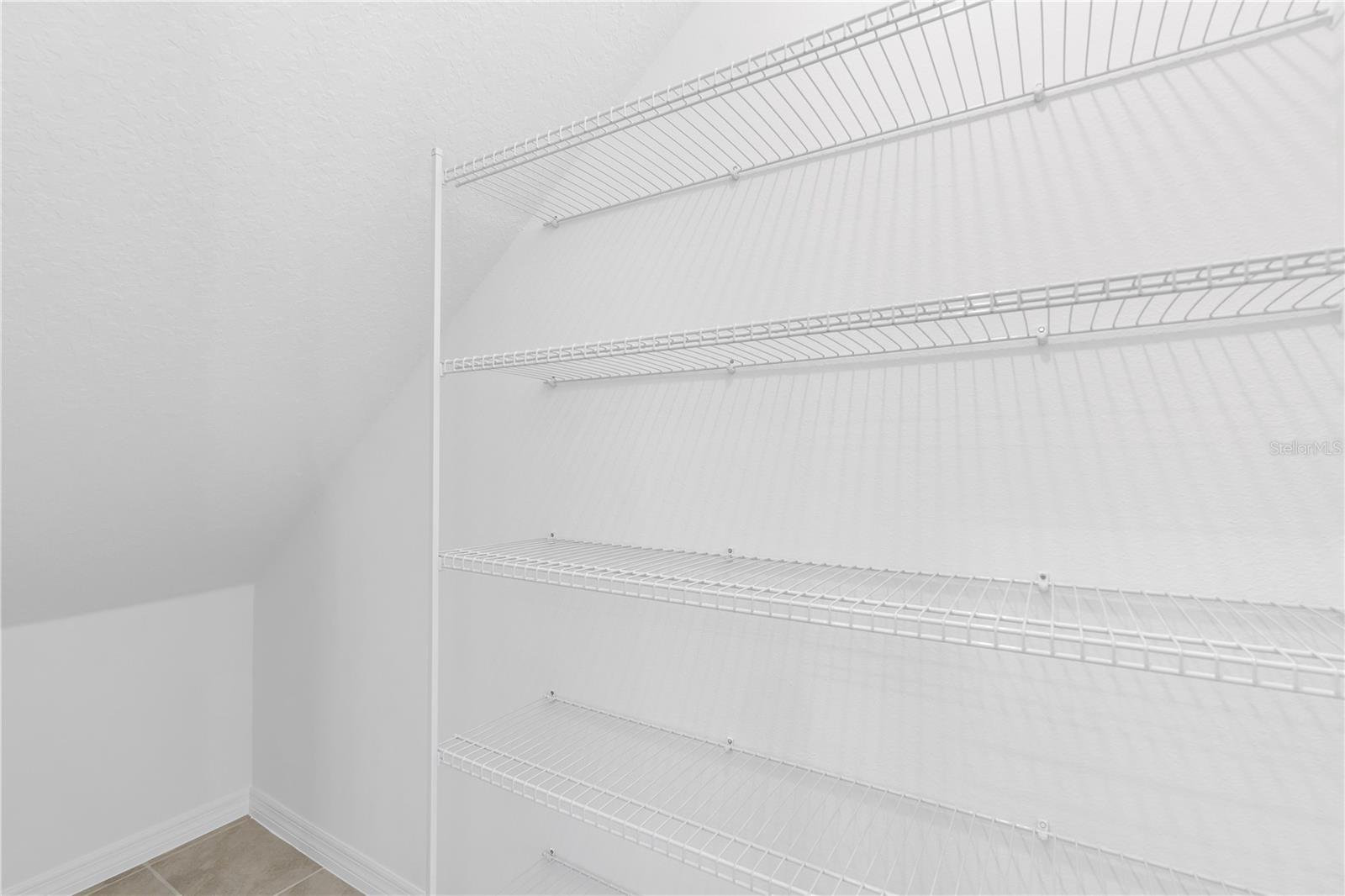 Image 11 of 32 For 15220 Blue Peacock Lane