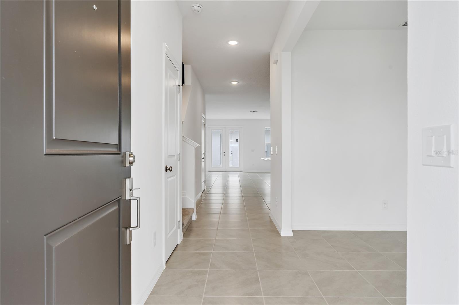 Image 8 of 32 For 15220 Blue Peacock Lane