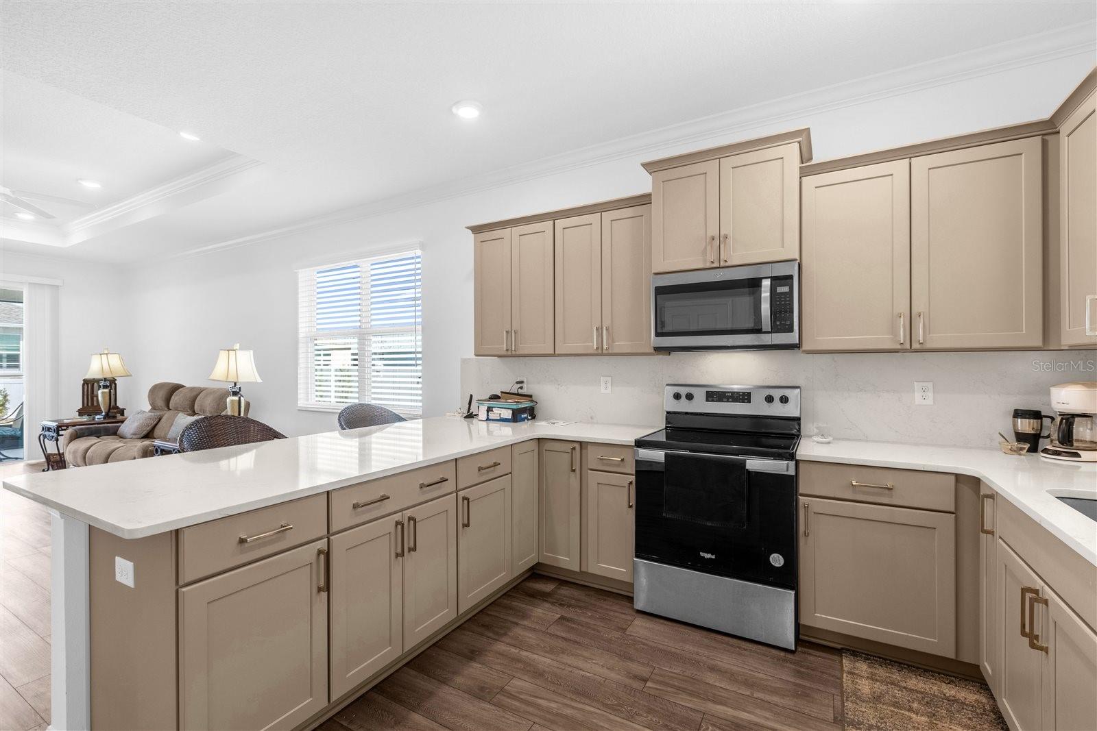 Image 12 of 27 For 8806 Sw 79th Loop