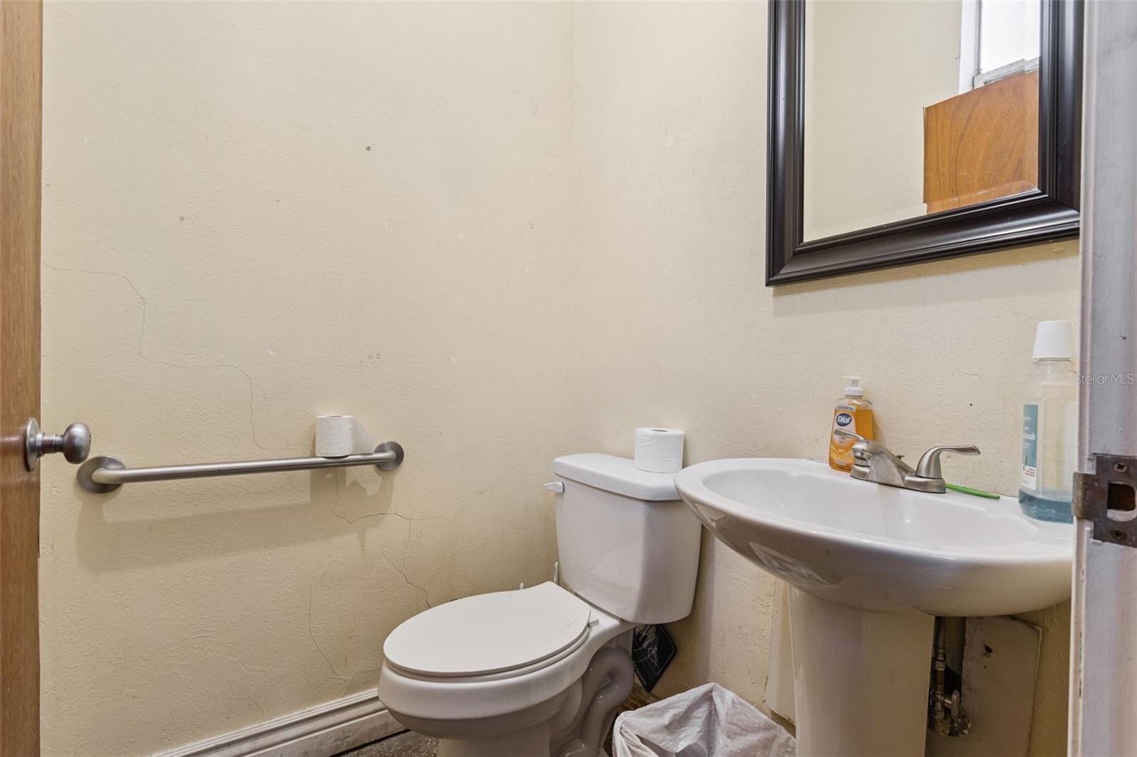 Image 7 of 14 For 107 14th Street