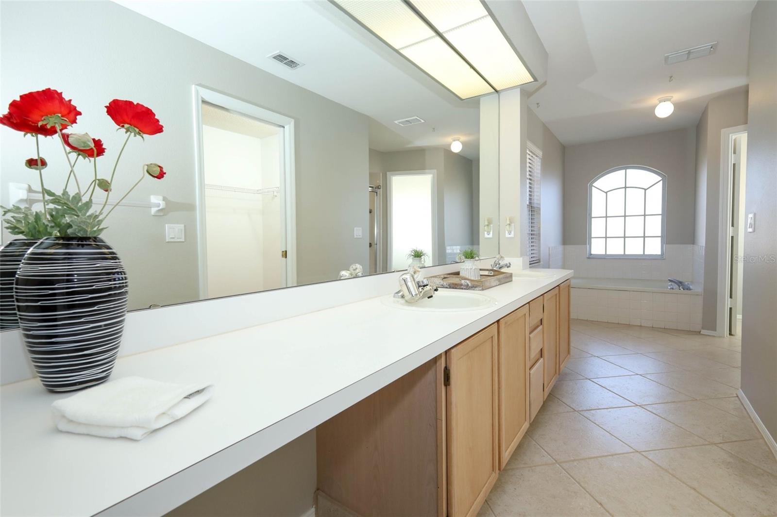 Image 24 of 49 For 2205 Wyndam Way