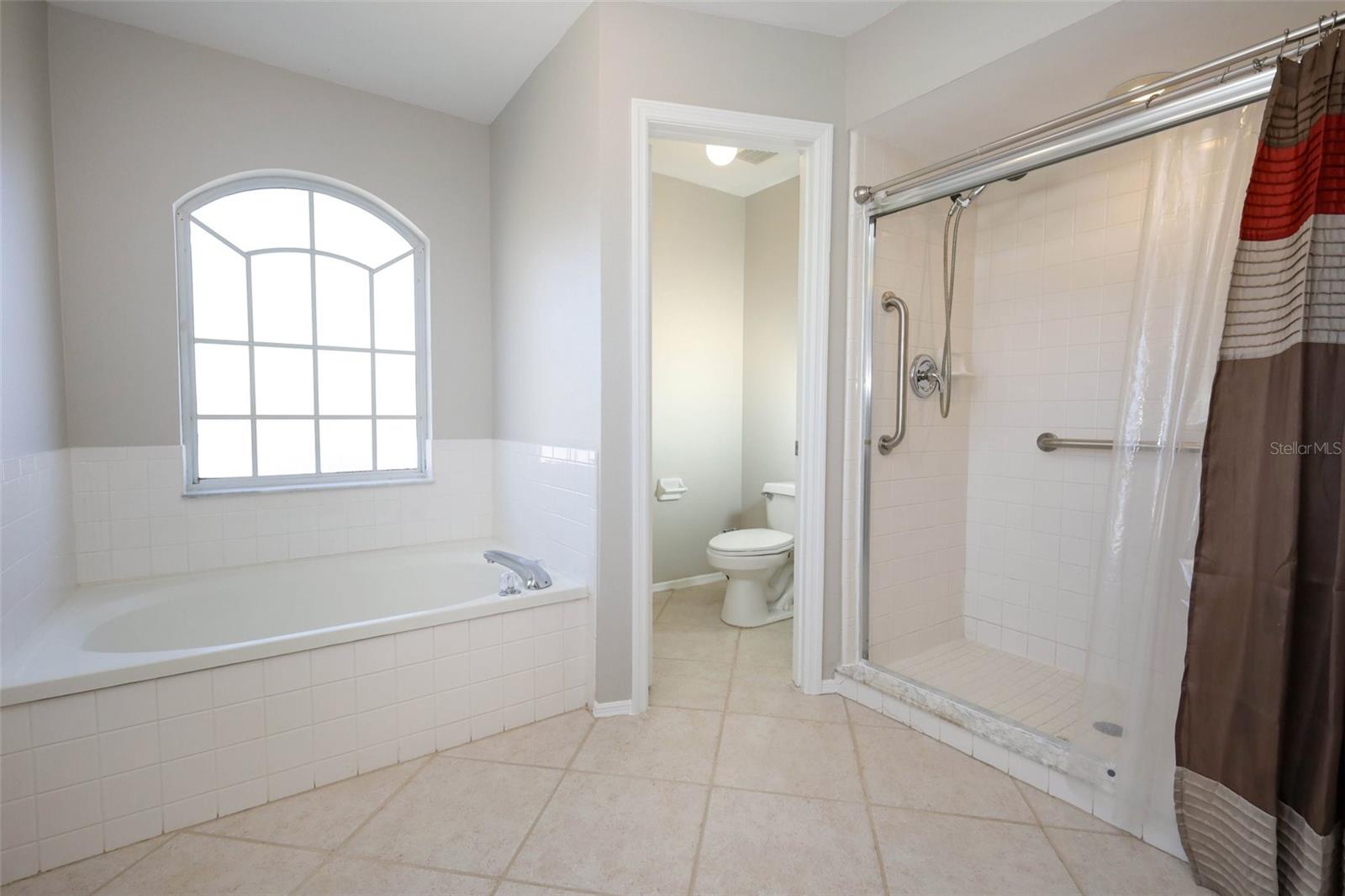 Image 25 of 49 For 2205 Wyndam Way