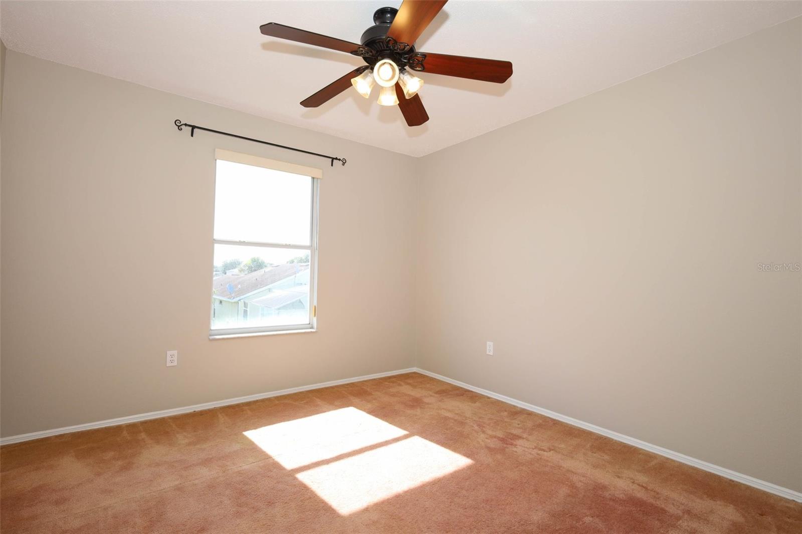 Image 27 of 49 For 2205 Wyndam Way