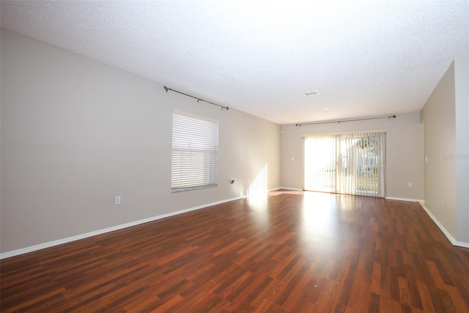 Image 9 of 49 For 2205 Wyndam Way