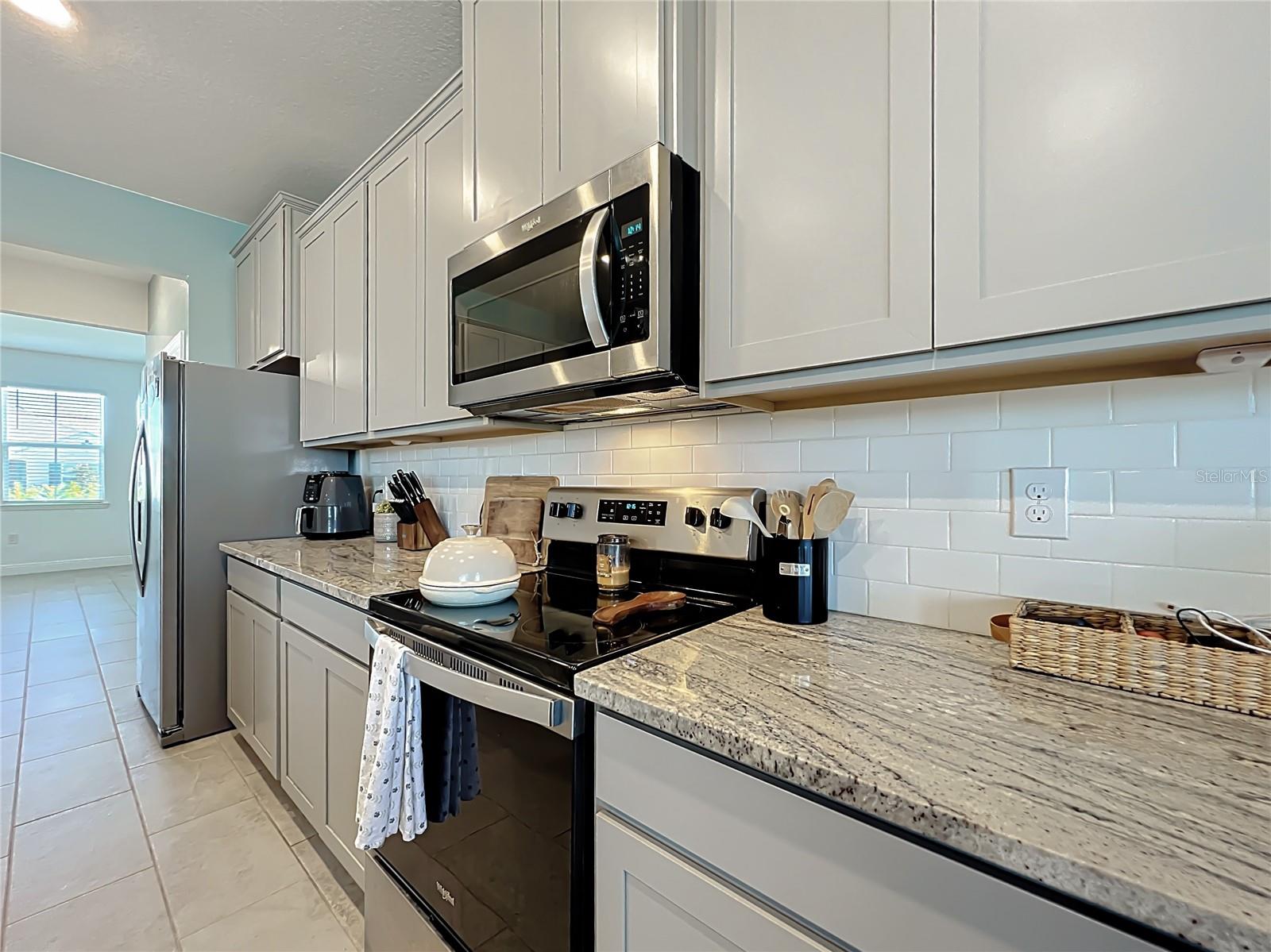 Image 18 of 69 For 5596 43rd Court