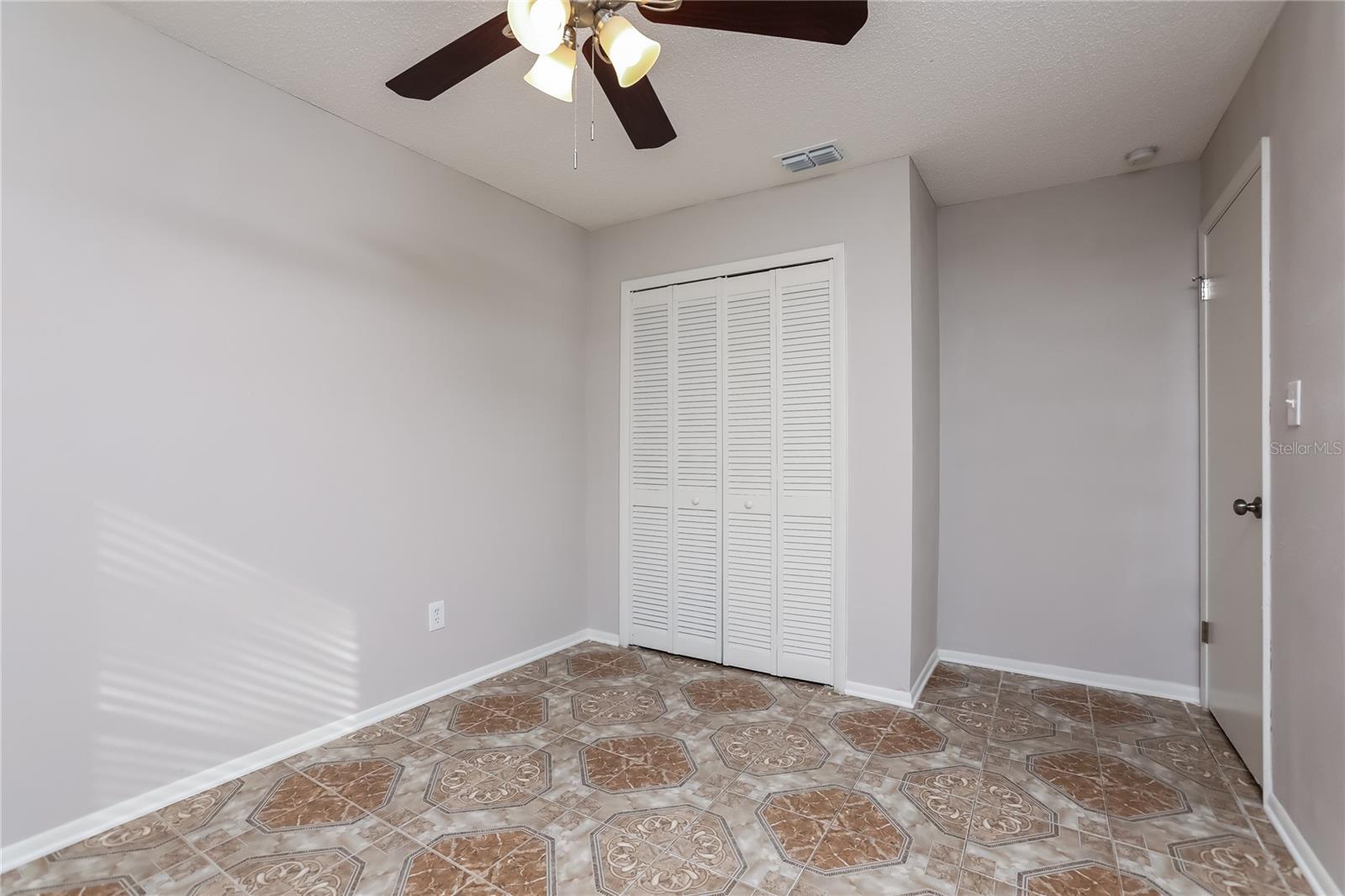 Image 12 of 16 For 3321 Knightsbridge Road