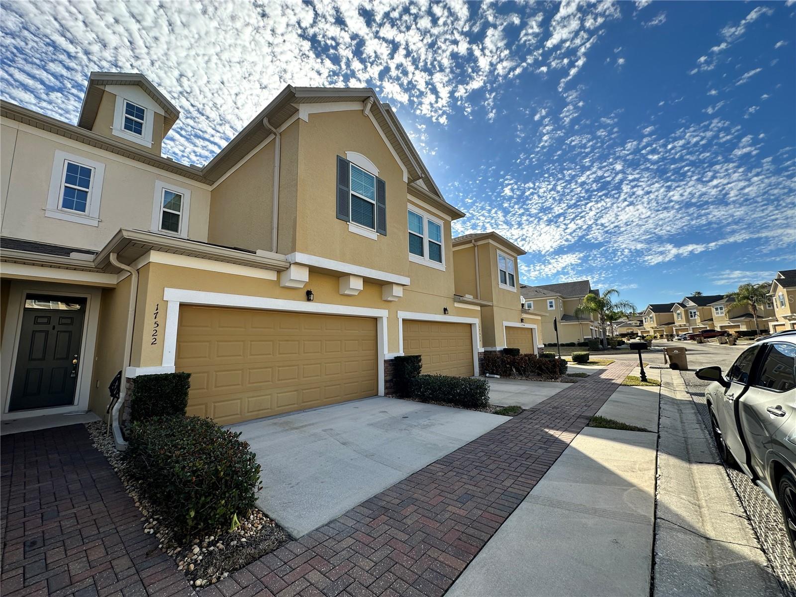 Image 4 of 32 For 17522 Promenade Drive