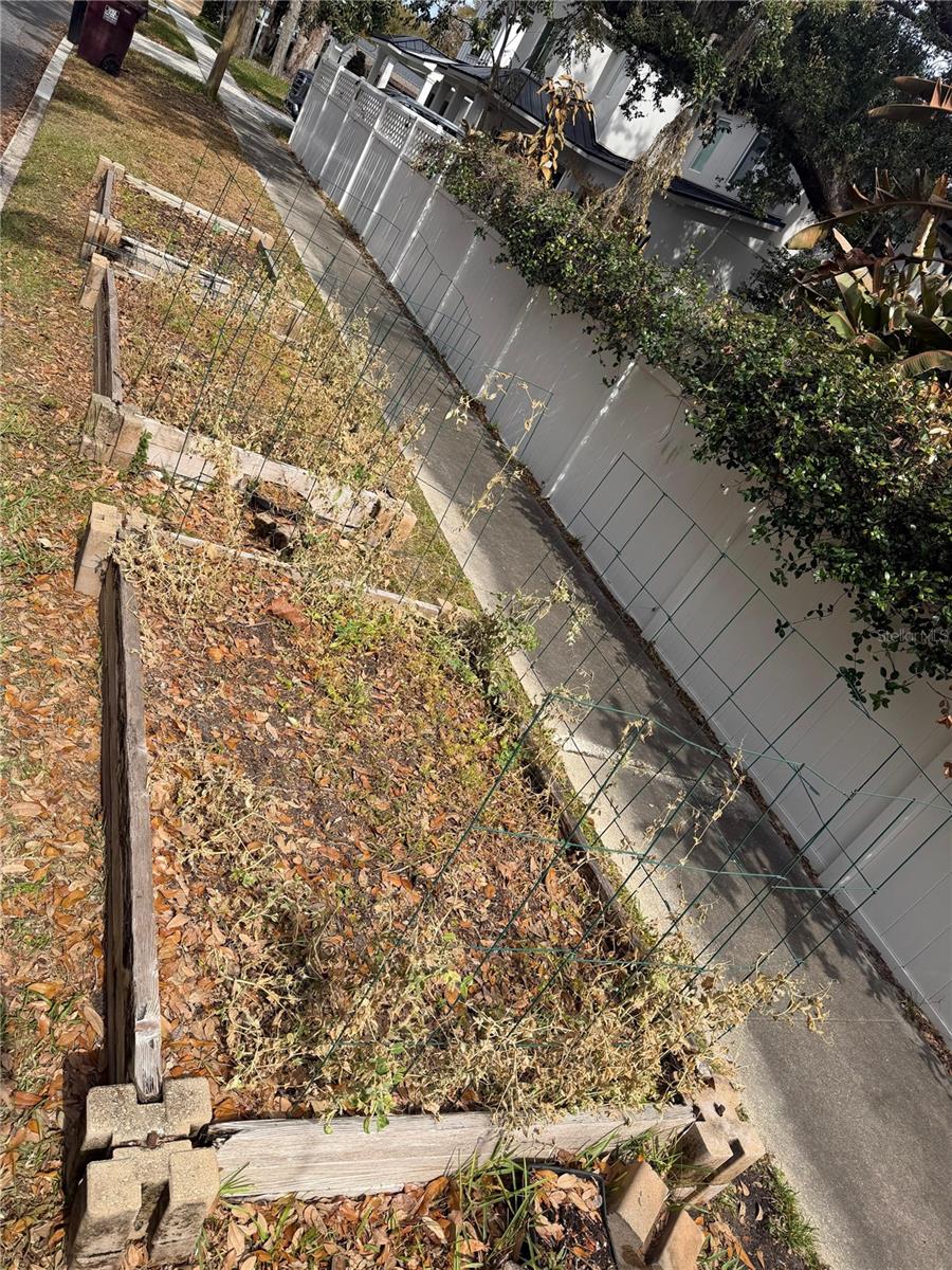 Image 21 of 22 For 29 Princeton Street