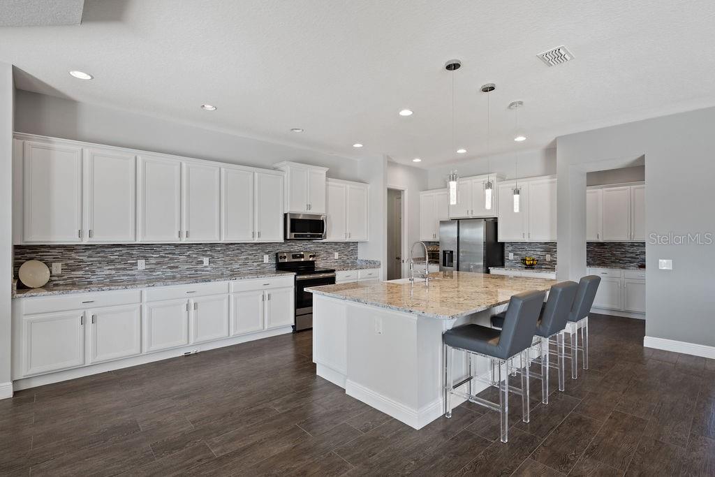 Image 10 of 68 For 840 Spinnaker Way