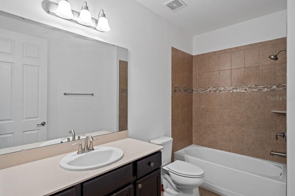 Image 32 of 68 For 840 Spinnaker Way