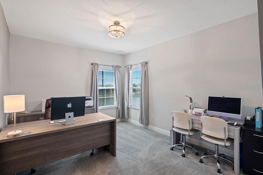 Image 33 of 68 For 840 Spinnaker Way