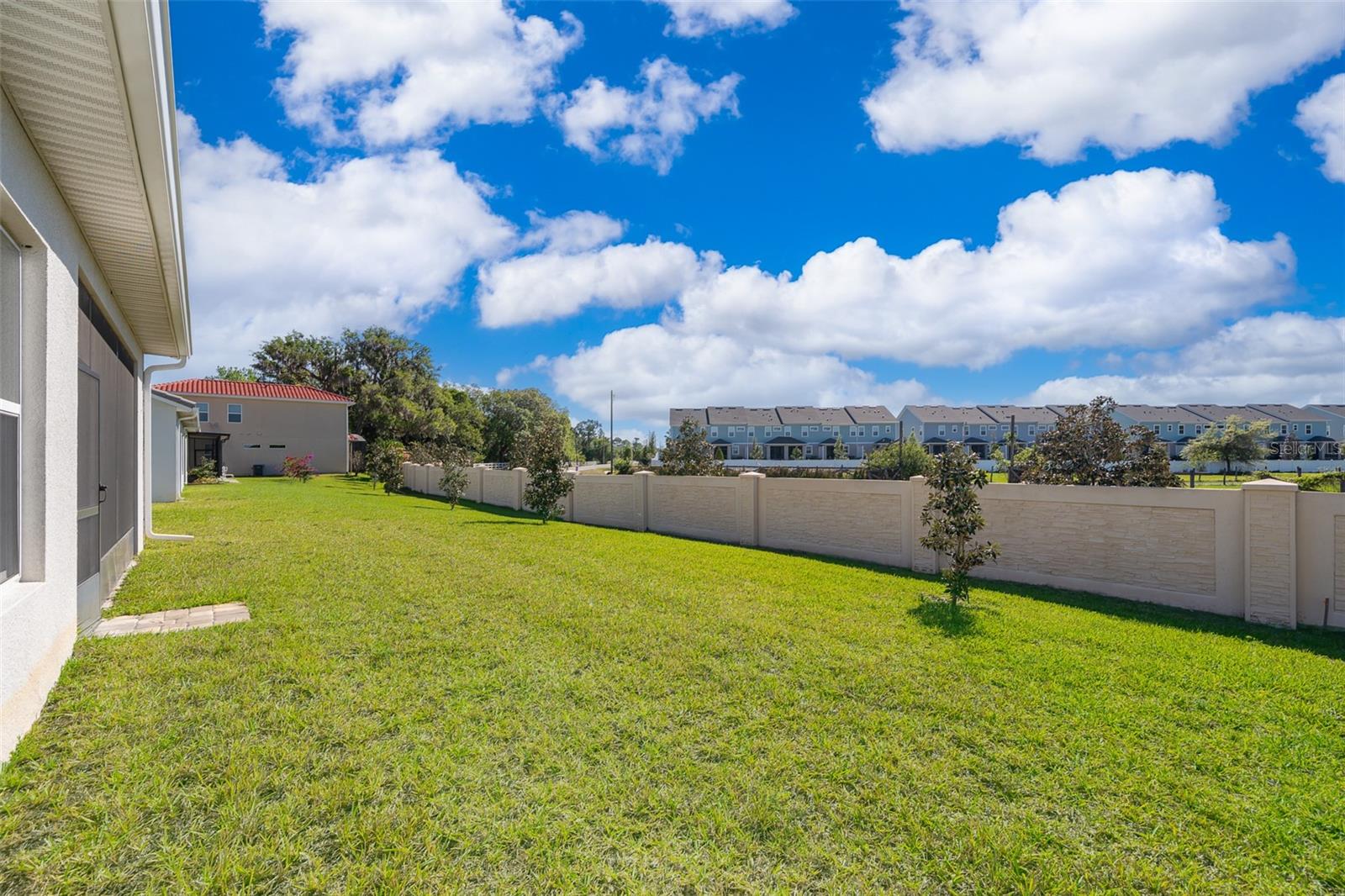 Image 30 of 37 For 2400 Symphony Circle