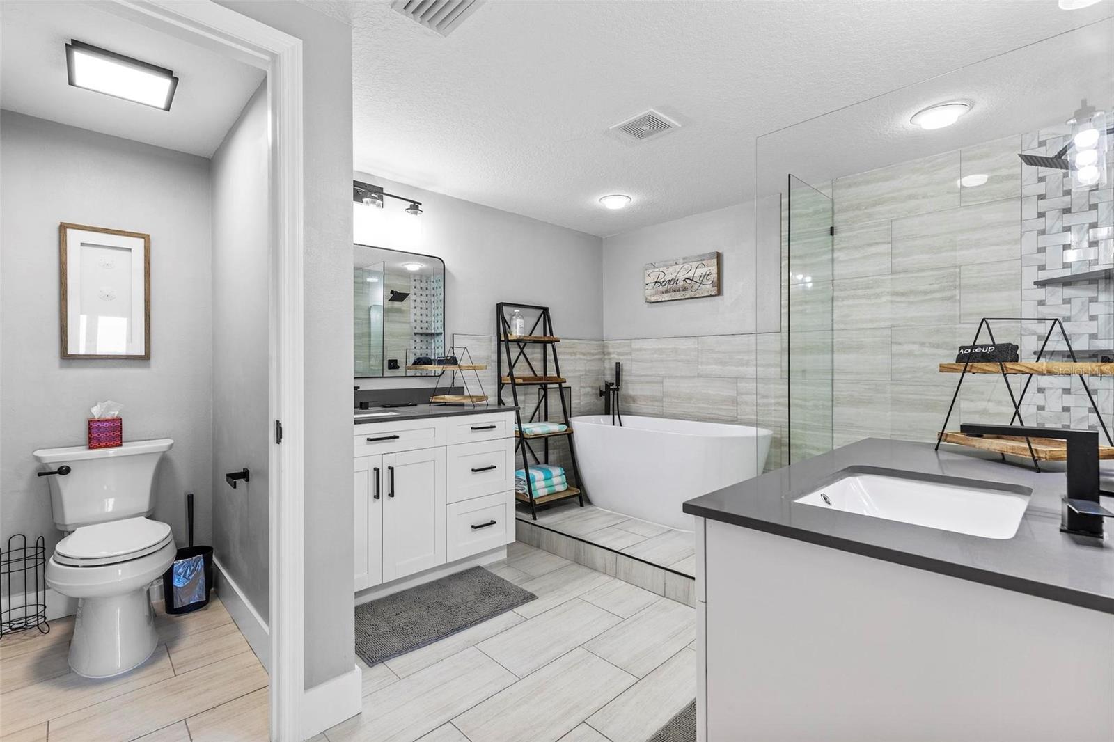 Image 26 of 50 For 5300 Atlantic Avenue 5-405