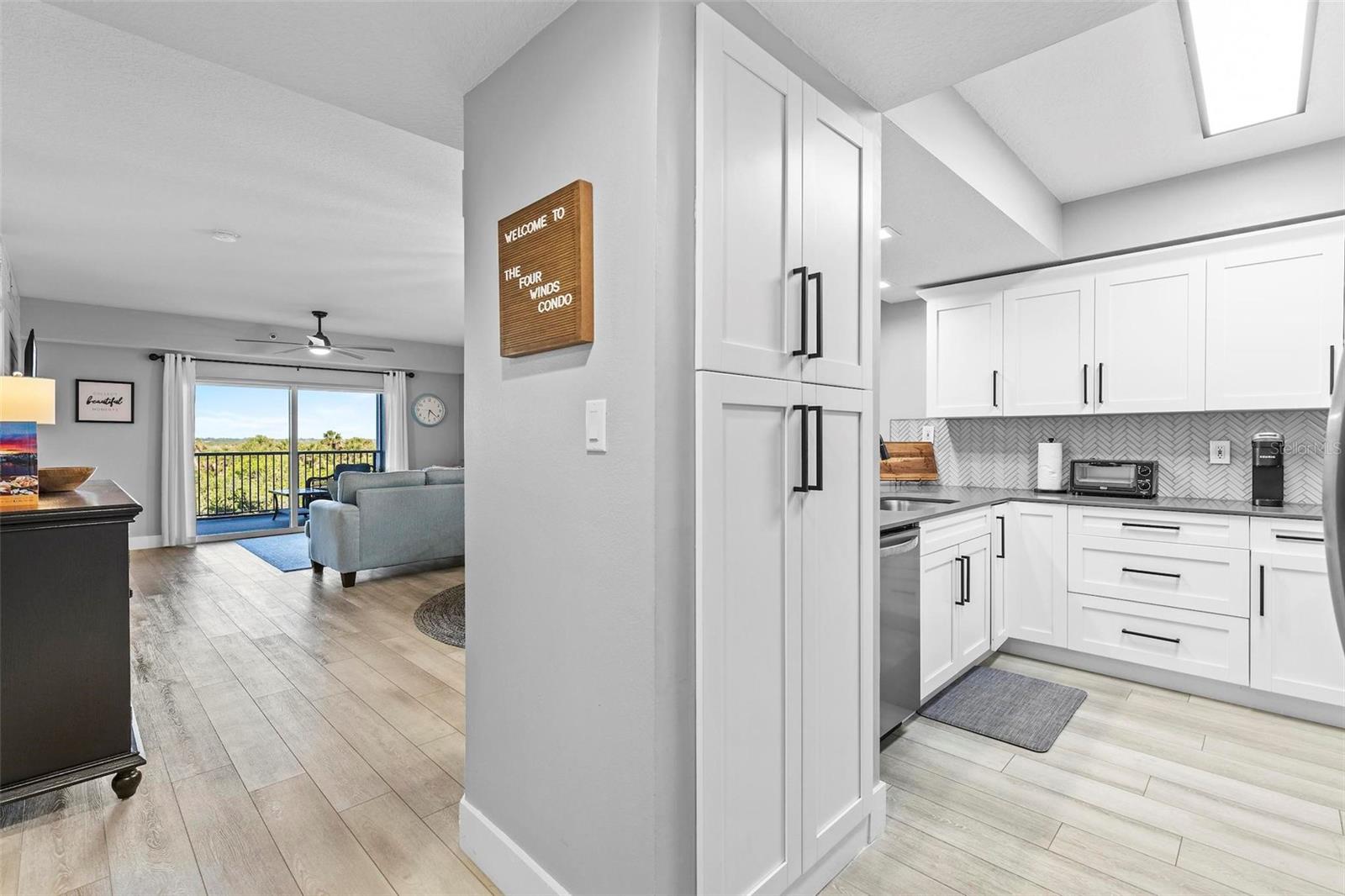 Image 3 of 50 For 5300 Atlantic Avenue 5-405