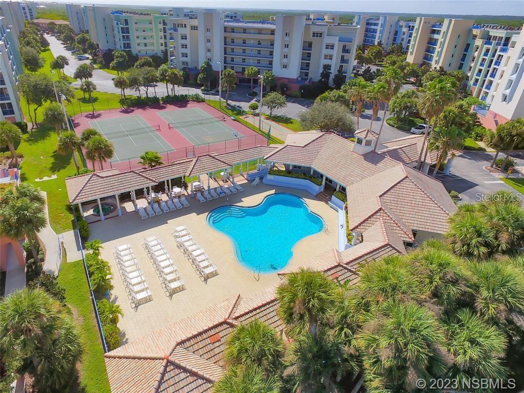 Image 45 of 50 For 5300 Atlantic Avenue 5-405