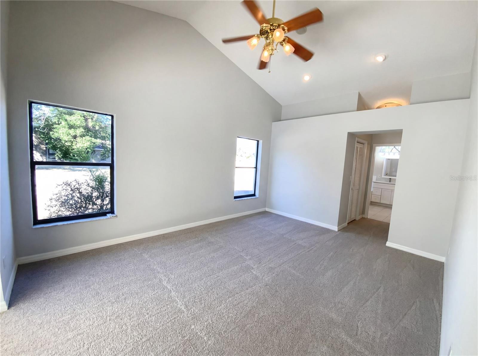 Image 11 of 35 For 10244 Hoover Street