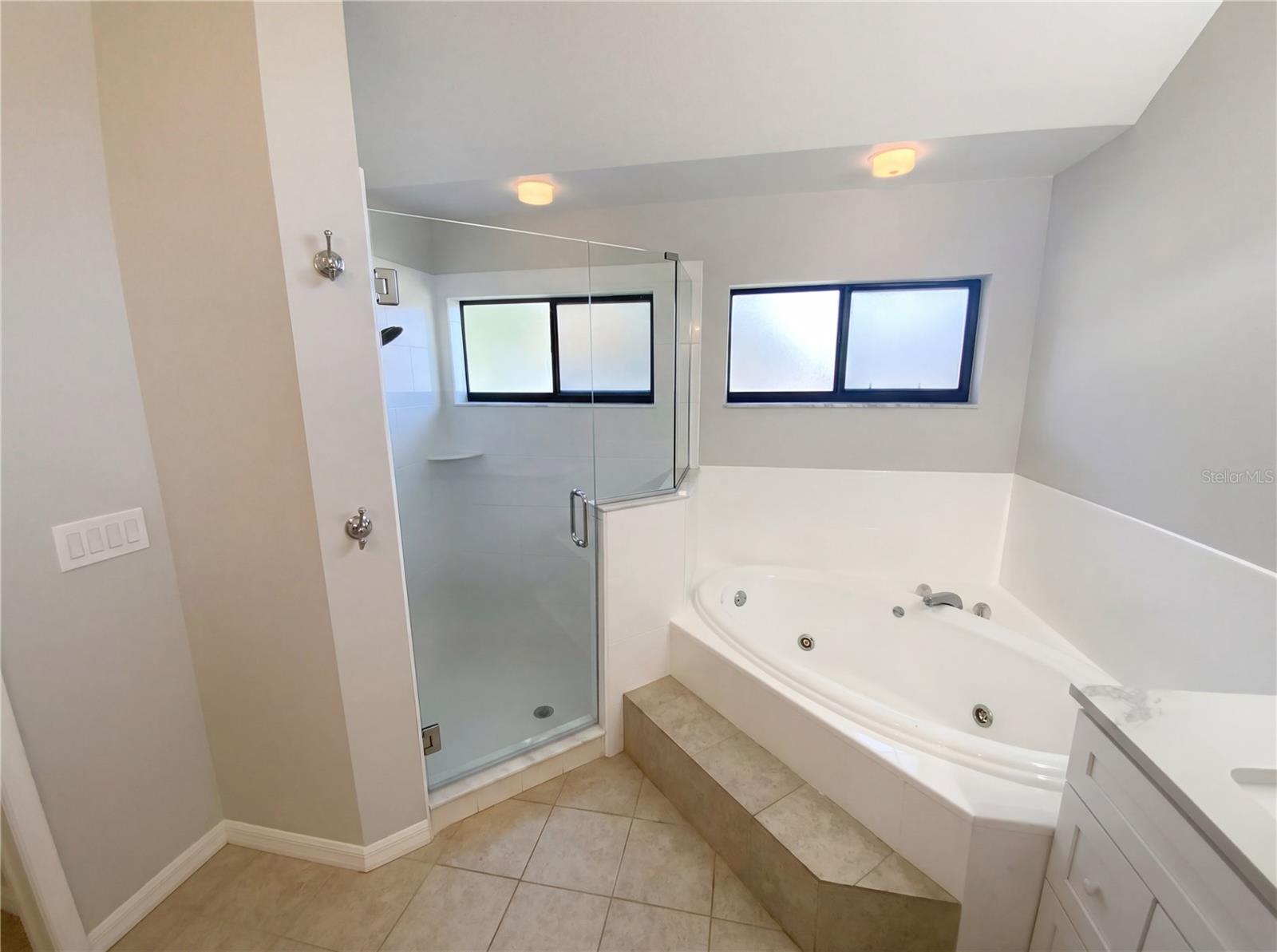 Image 15 of 35 For 10244 Hoover Street