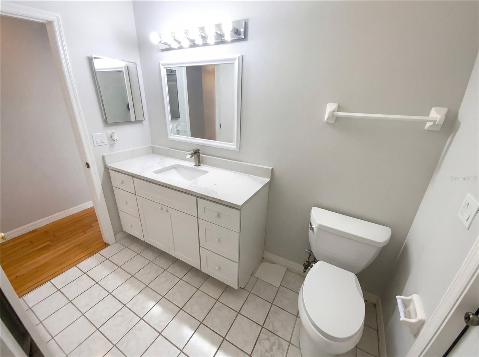 Image 26 of 35 For 10244 Hoover Street