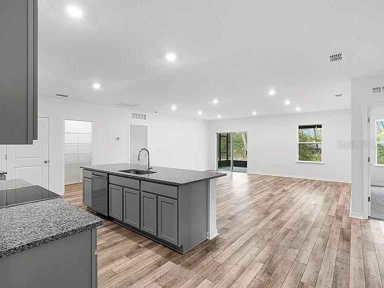 Image 16 of 47 For 12341 Filbert Road