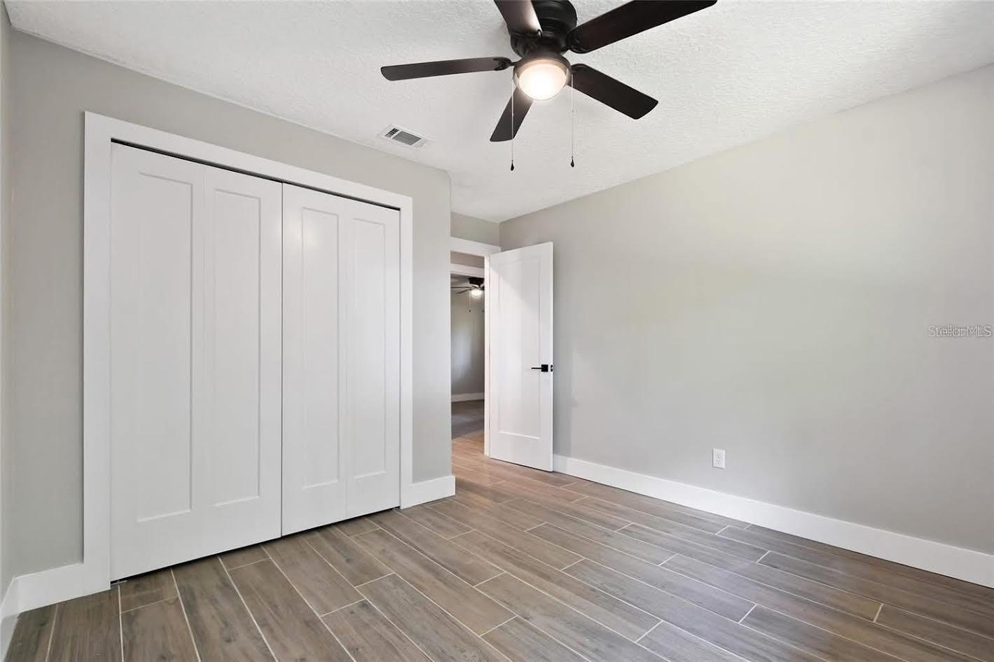 Image 18 of 31 For 213 Tilden Street