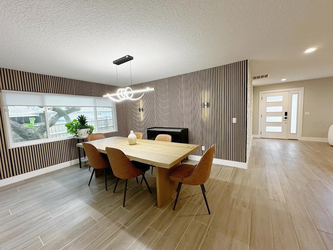 Image 9 of 31 For 213 Tilden Street