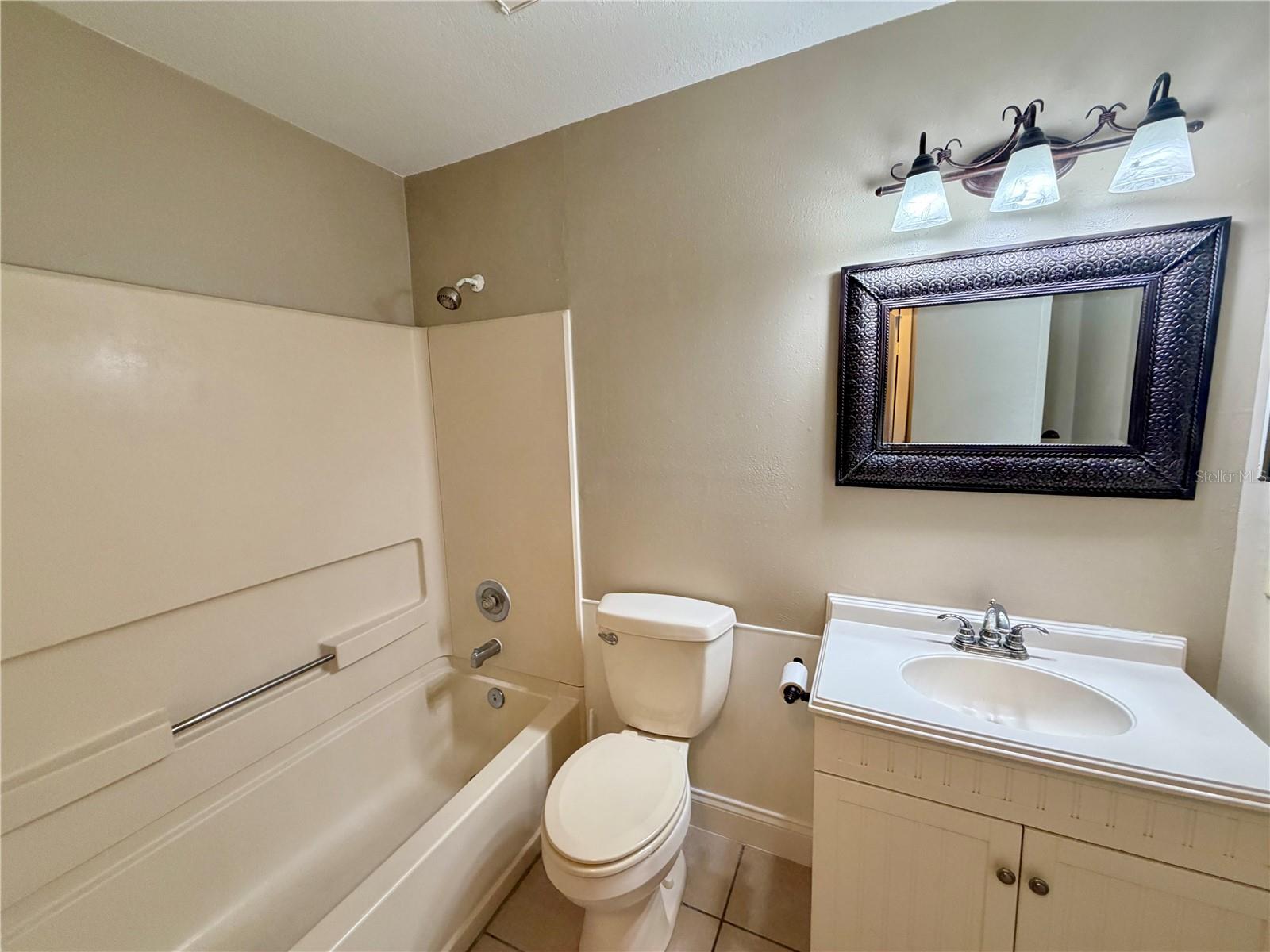 Image 23 of 36 For 120 Reserve Circle 104