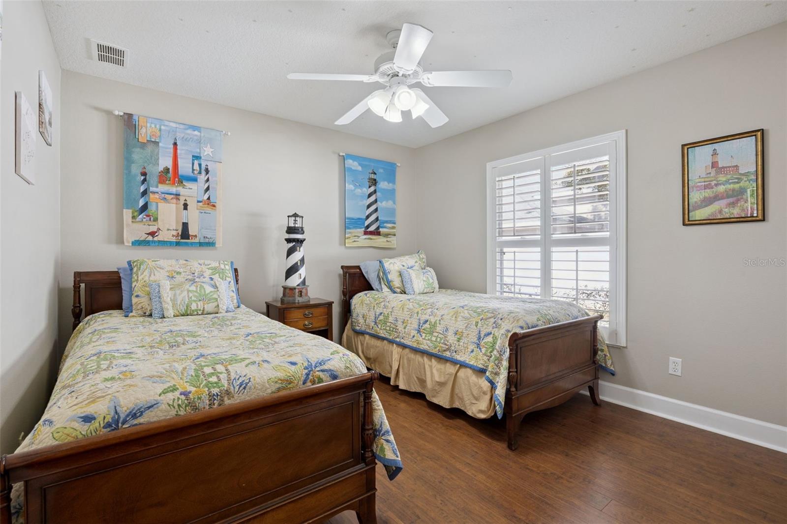 Image 22 of 48 For 175 Deep Woods Way