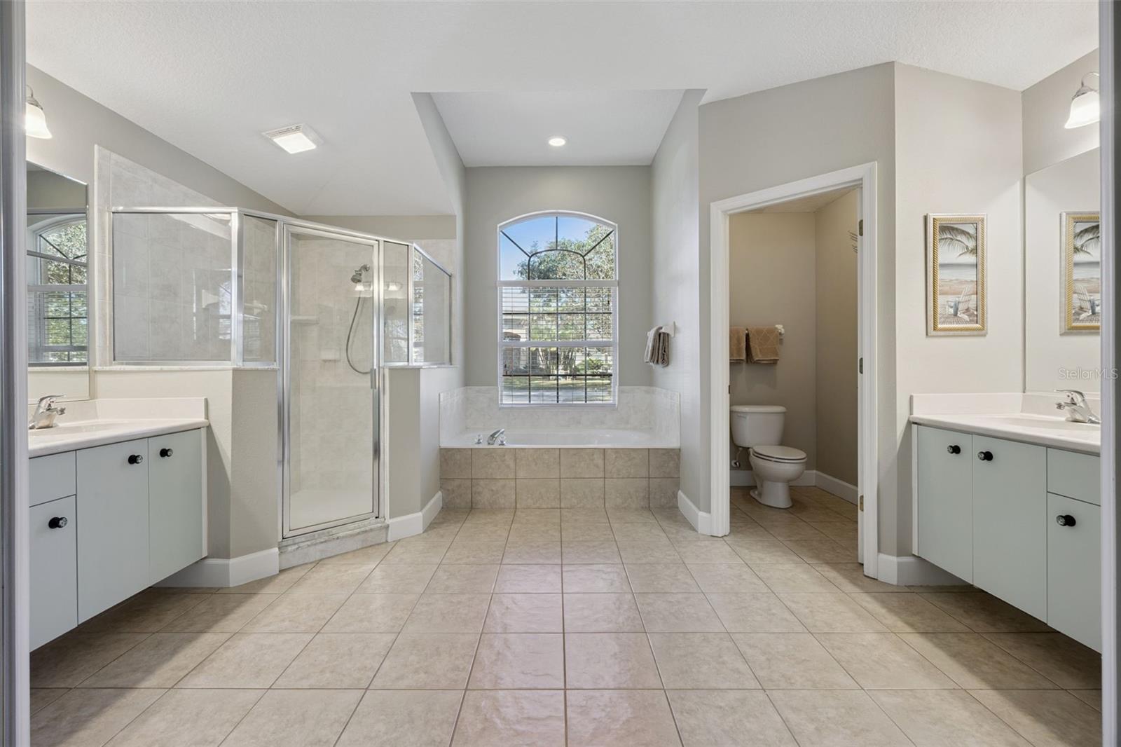 Image 25 of 48 For 175 Deep Woods Way