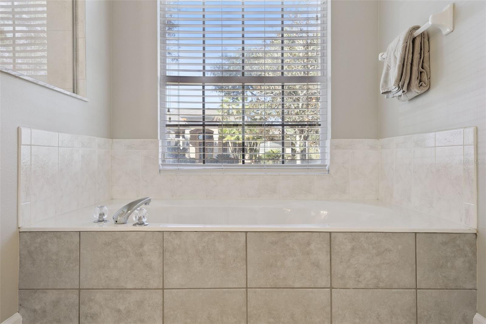 Image 28 of 48 For 175 Deep Woods Way